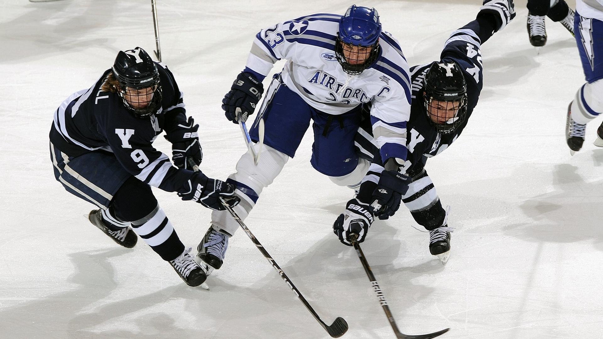 中国男篮场上交流频率明显提升，中国男篮场上交流频率明显提升了吗